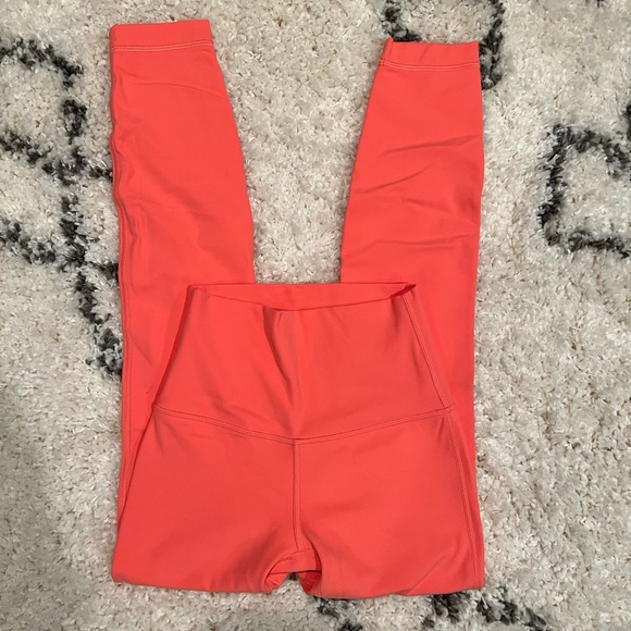 Pale raspberry 25” align leggings! - Picture 4 of 6